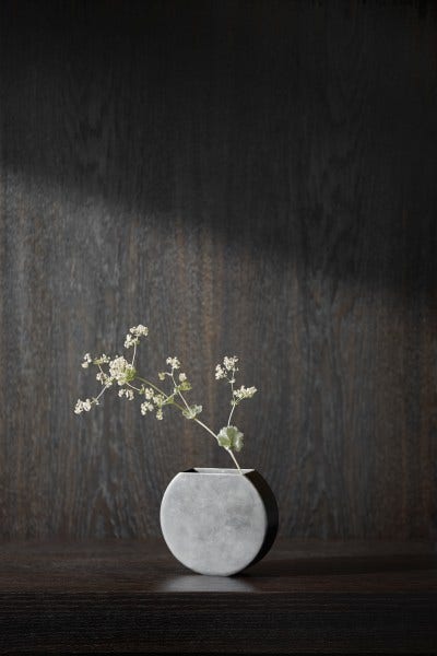 MENU Moon Vase