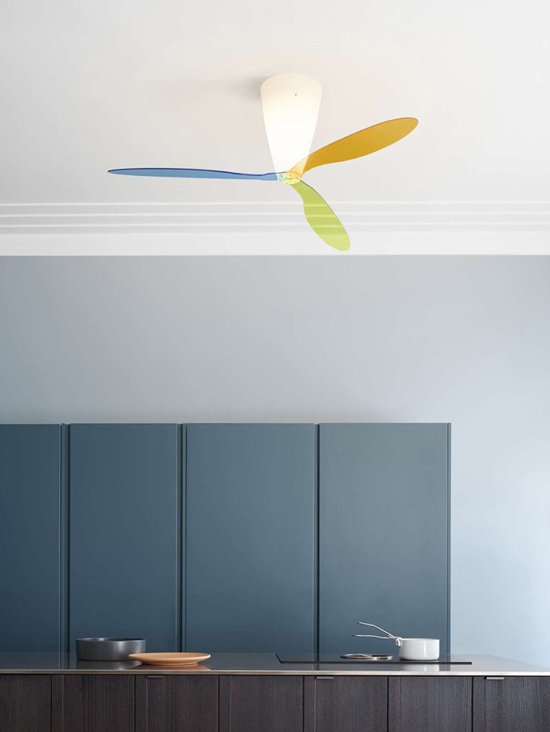 andTradition VP3 FlowerPot Table Lamp by Verner Panton, image size:800x1064