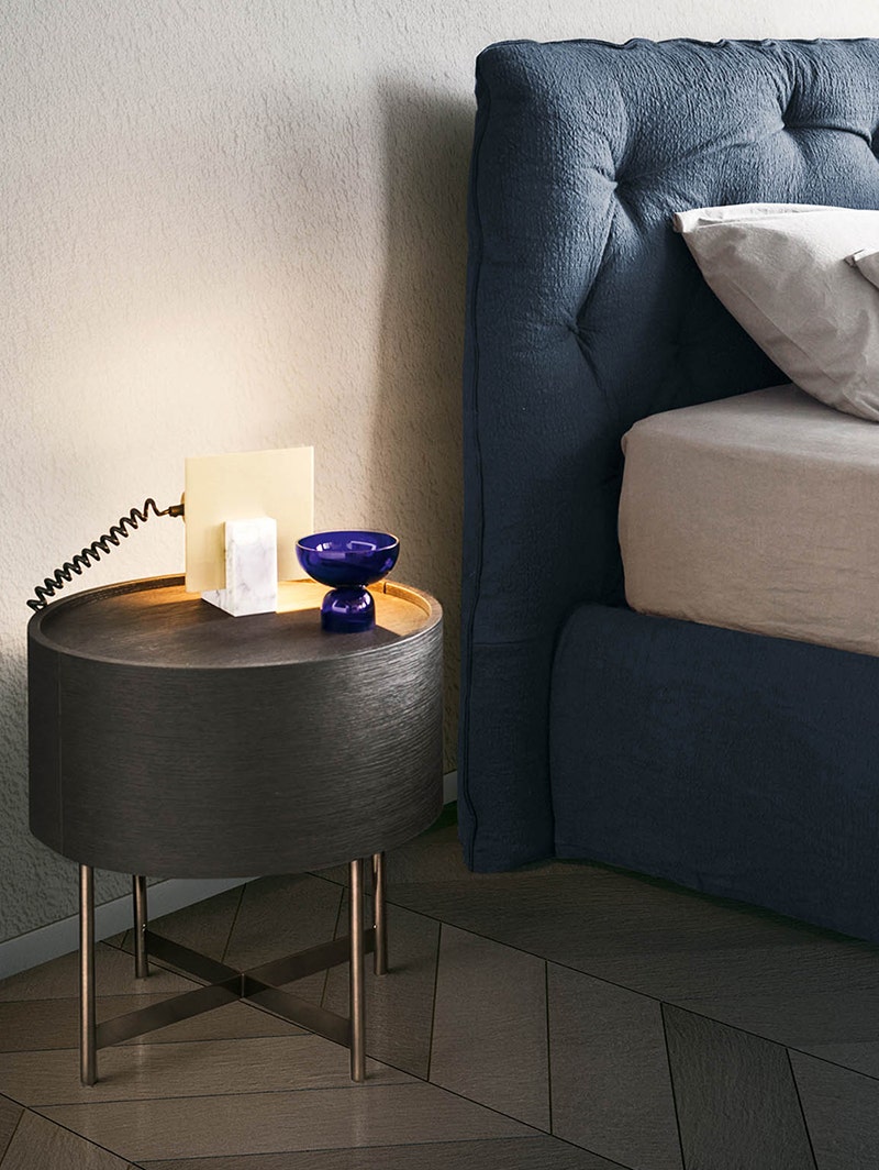 Bedside and Night Tables