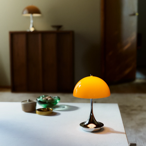 Louis Poulsen Panthella Special Edition
