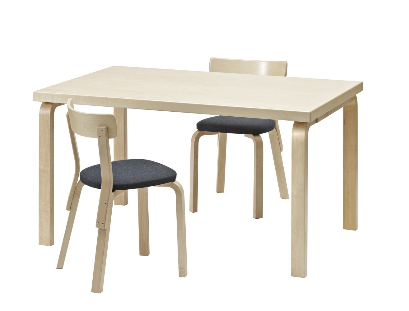 Artek Table 82B