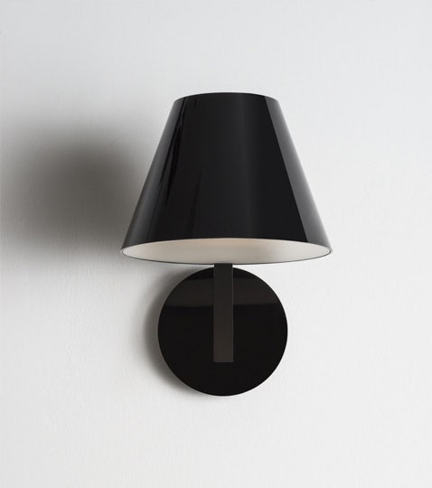 Artemide La Petite Wall Lamp