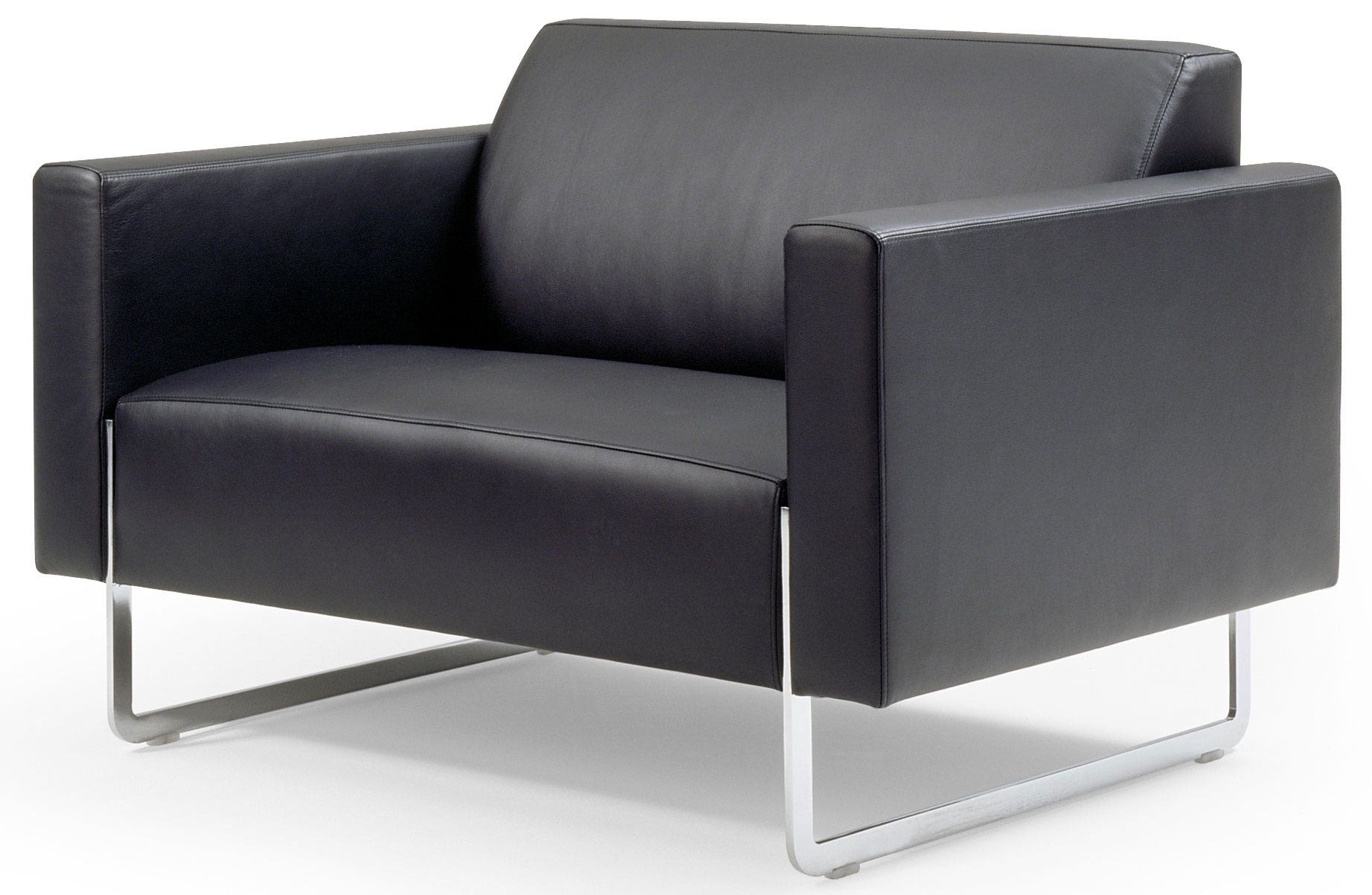 Artifort Mare Fixed Cushion Chair