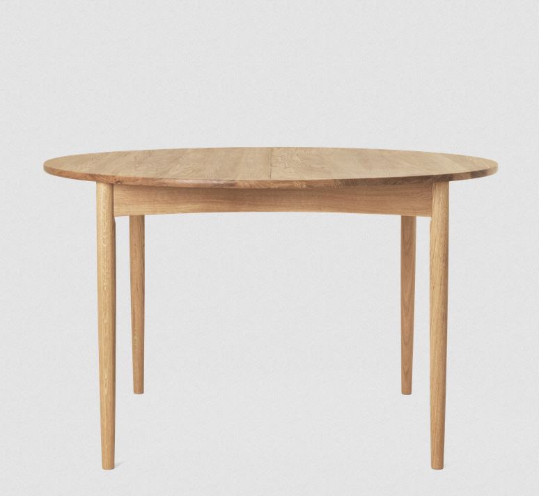 Carl Hansen & Son BM0121 Dining Table