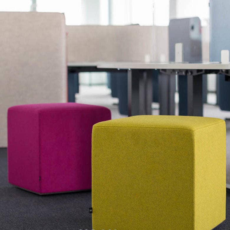 BuzziSpace BuzziCube Solo Pouf