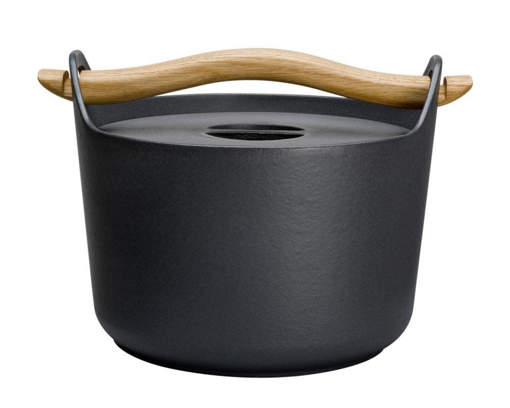 large cast iron casserole