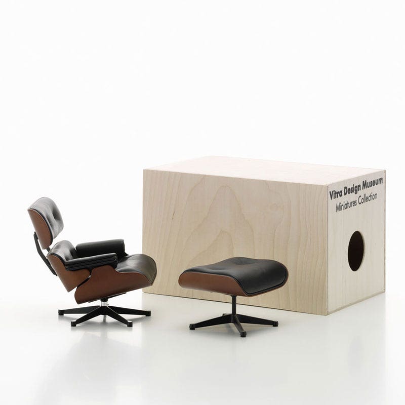 eames-lounge.jpg?optimize=