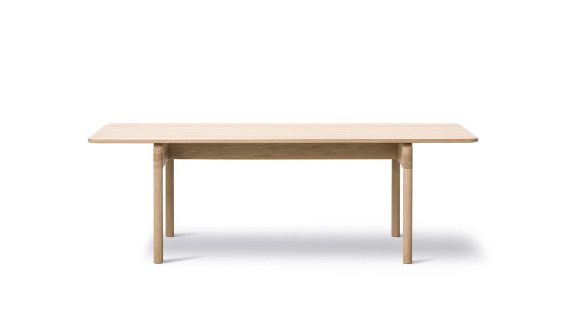Fredericia Post Dining Table