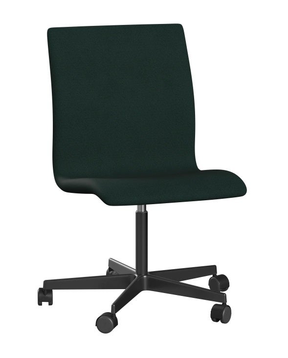 Fritz Hansen Oxford 5-Star Base Medium Back Chair with Castors