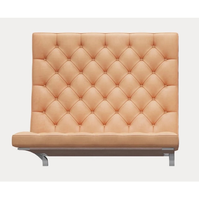Fritz Hansen PK26™ Wall Mounted 1-Seater Sofa