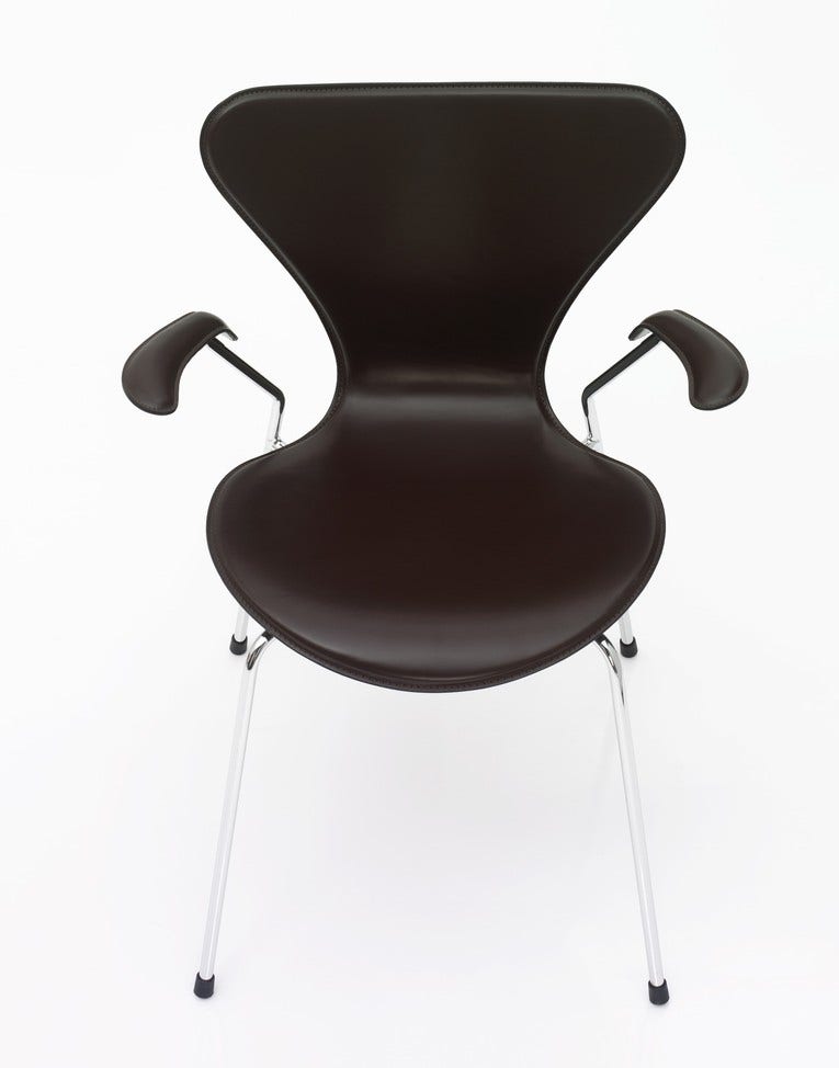 Fritz Hansen Series 7™ Armchair - Fully Upholstered