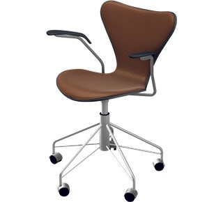 Fritz Hansen Series 7™ Swivel Armchair - Front Upholstered