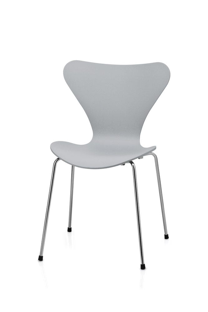 Fritz Hansen Series 7™ Chair - Laminated