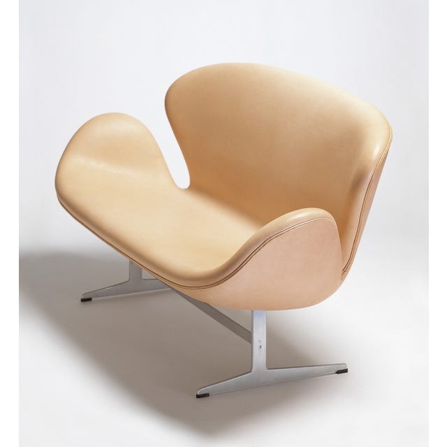Fritz Hansen Swan™ Sofa