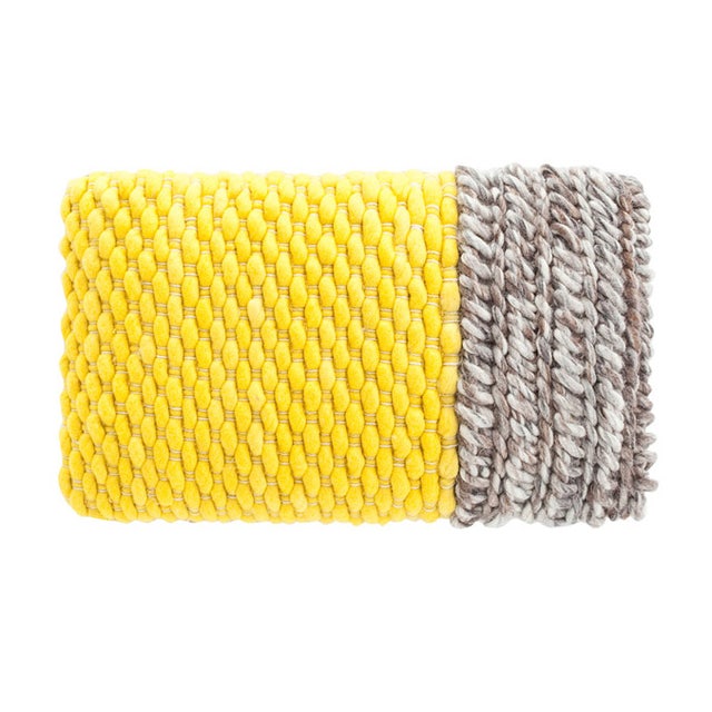 GAN Mangas Space Plait Pillow