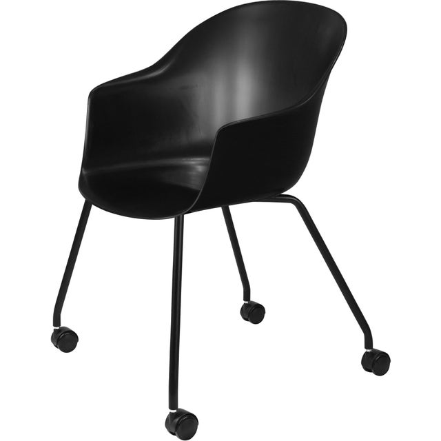 GUBI Bat Meeting Chair 4 Legs with Castors