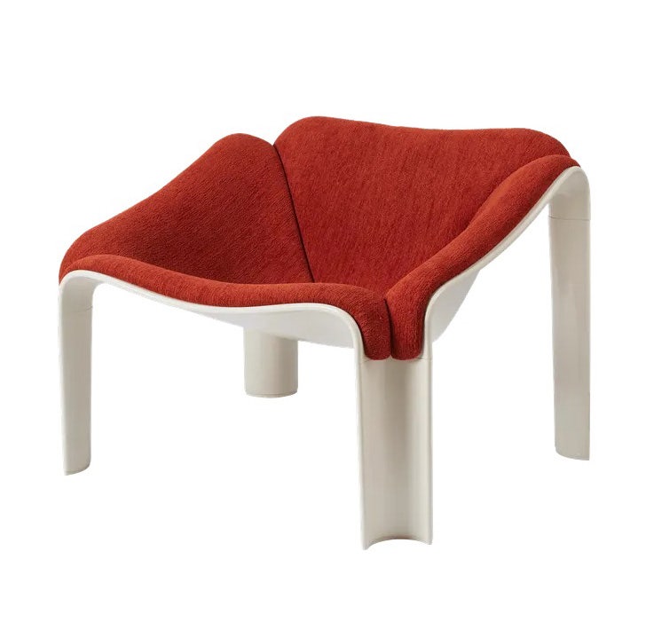 GUBI F300 Lounge Chair