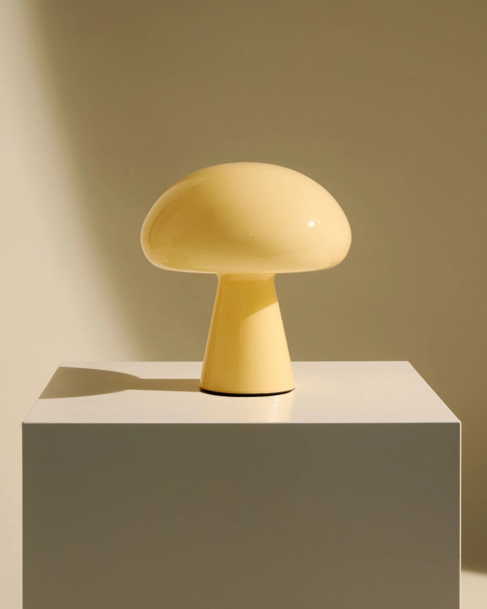 GUBI Obello Table Lamp