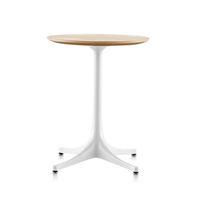 Herman Miller Nelson™ Pedestal Table