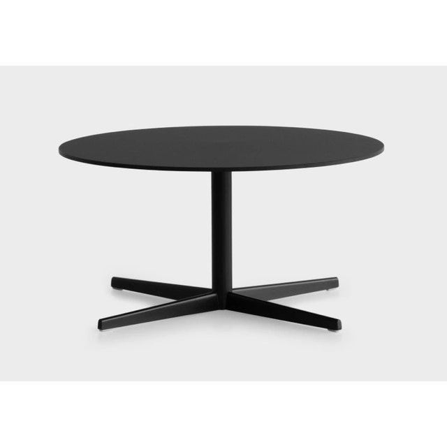 Lapalma Auki EP17 Outdoor Coffee Table with 4 Star Base