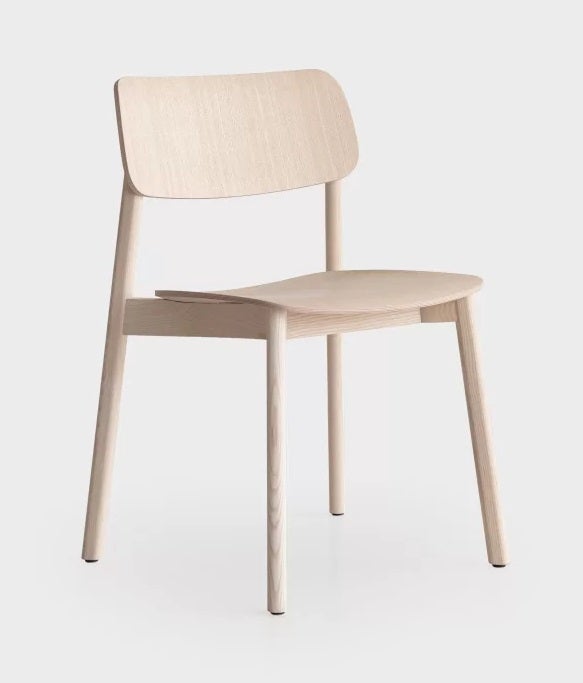 Lapalma Oiva S370 Four Legged Stackable Chair