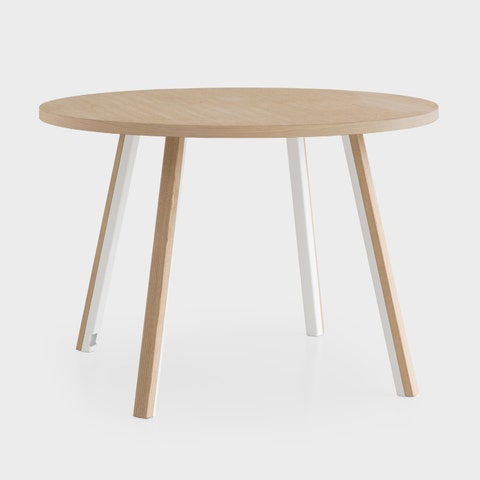 Lapalma Ori Round Table with Cable Management