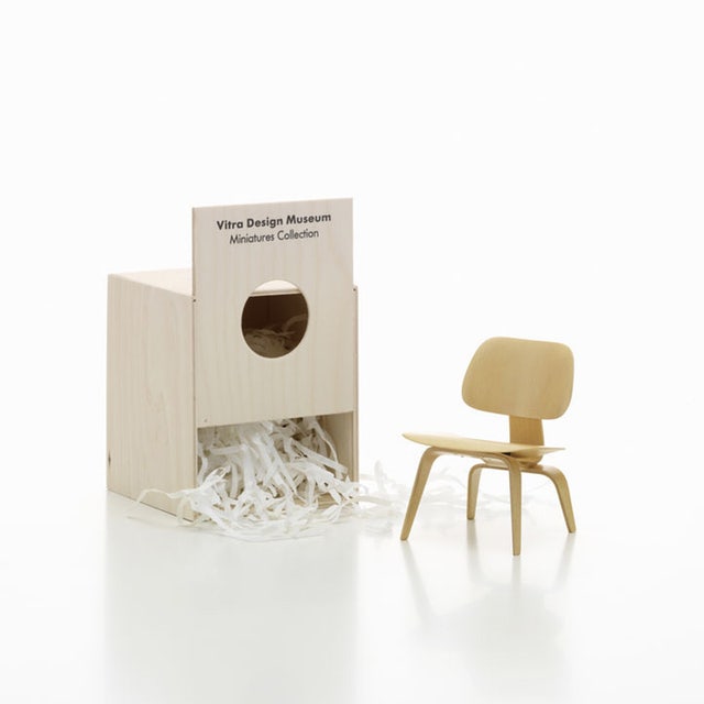 Vitra Miniatures LCW
