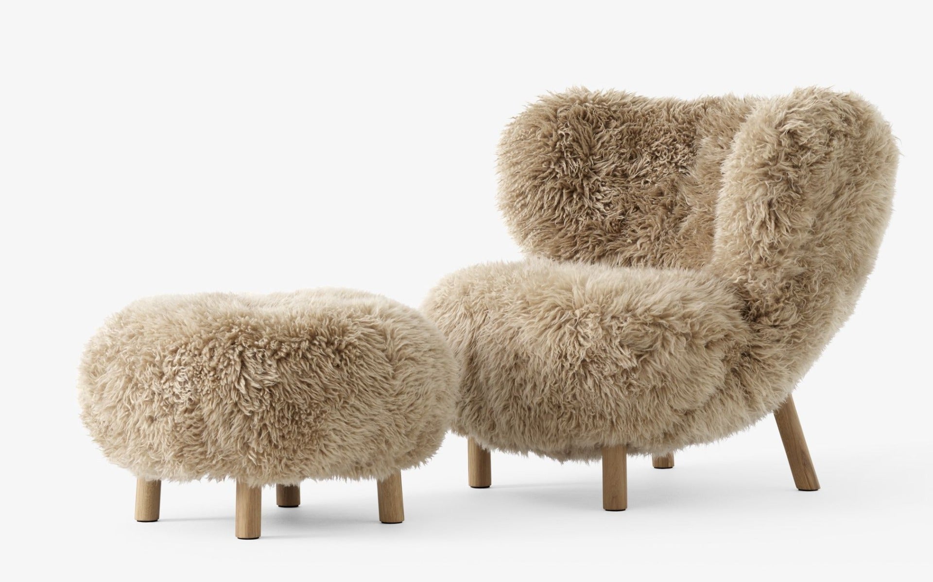 &Tradition Little Petra VB1 Chair & ATD1 Pouf (Preconfigured)