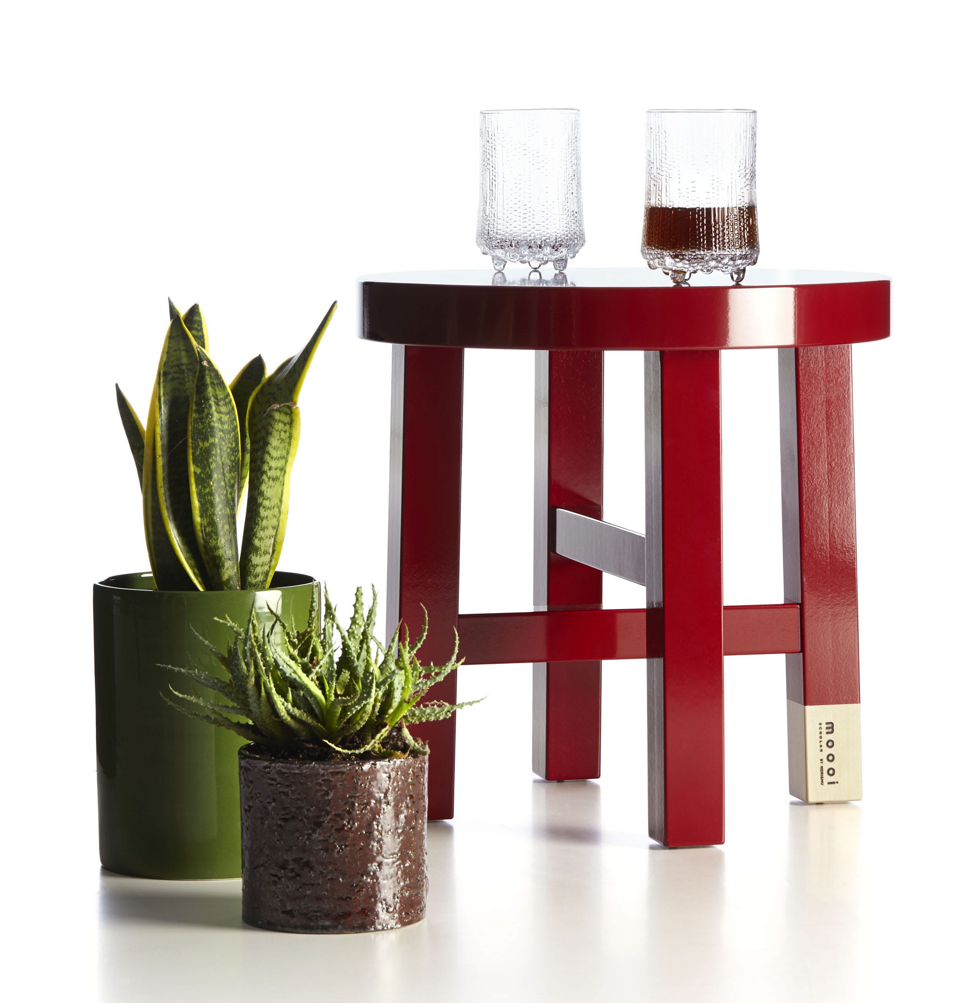 Moooi Common Comrades Table