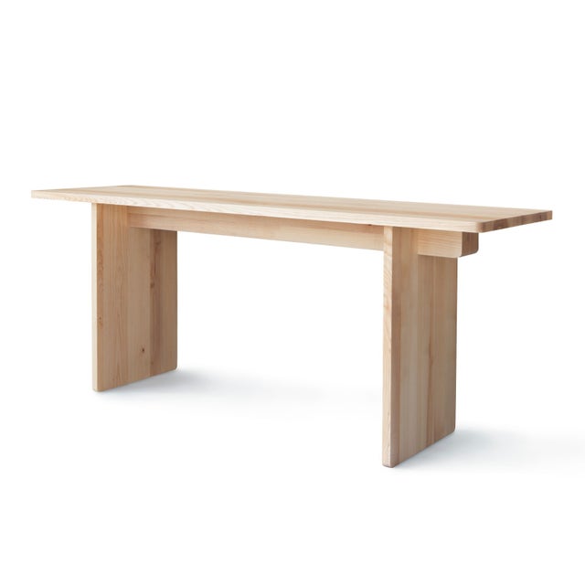 Nikari Edi High Table