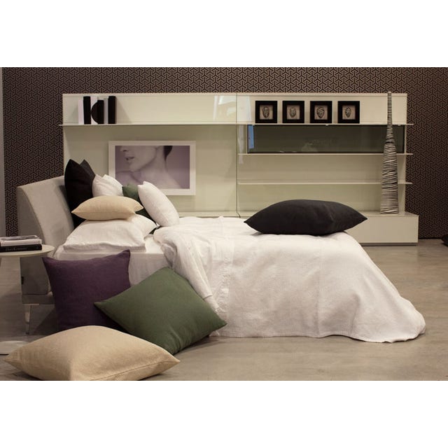 Signoria Olivia Sham with Knife Edge