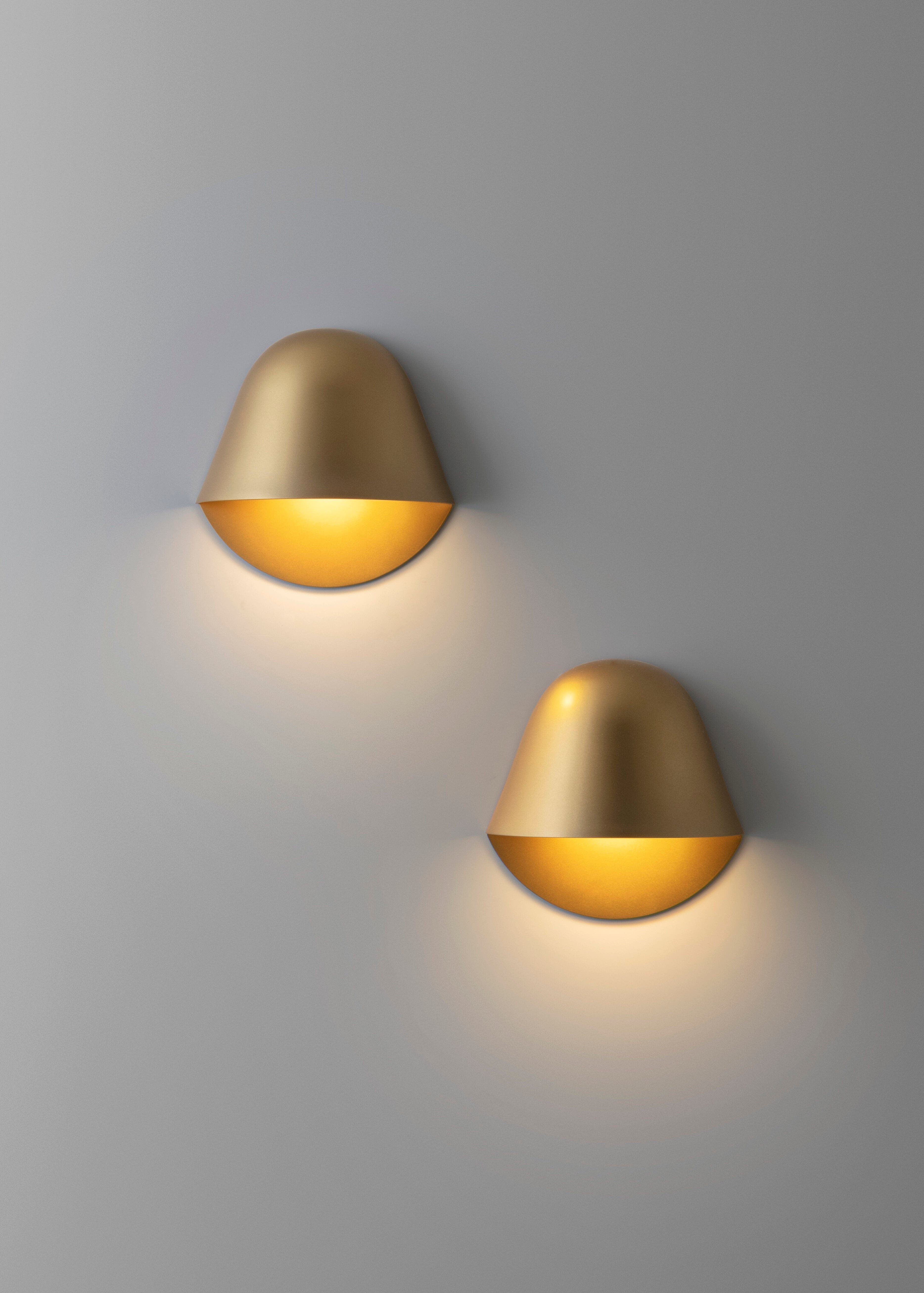 Penta Enoki Wall - Matt Gold - 3000K