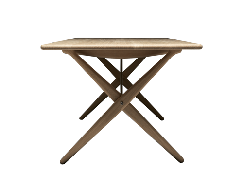 PP Mobler PP85 Cross Legged Table