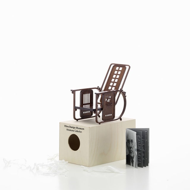Vitra Miniatures Sitting Machine Chair