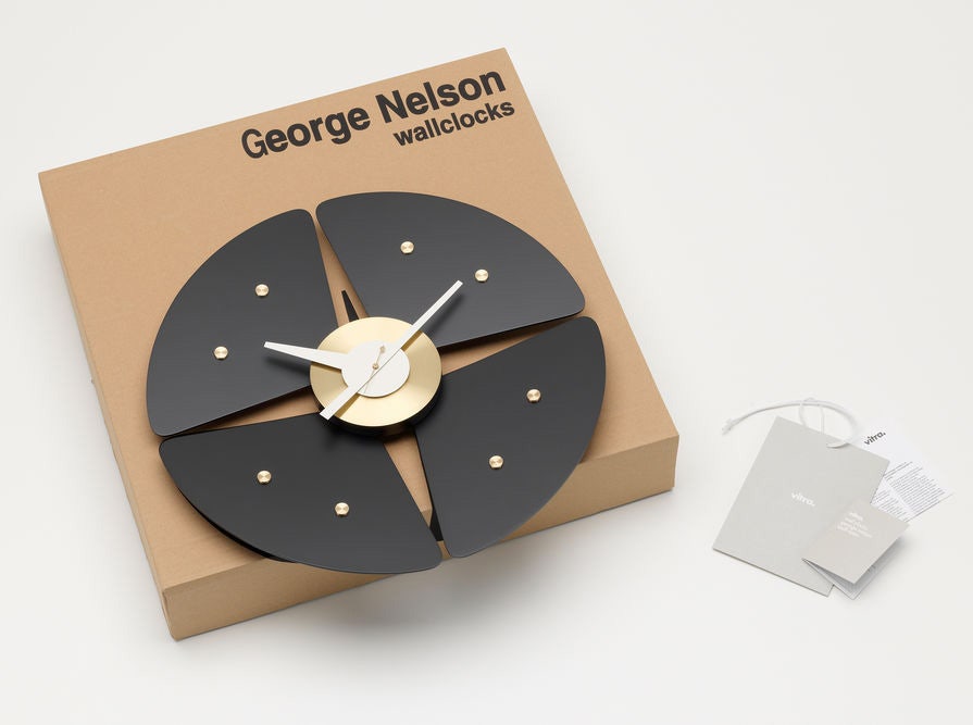 4-Leaf Lucky Clover PETAL Clock by George Nelson from Vitra - Thumbnail 2