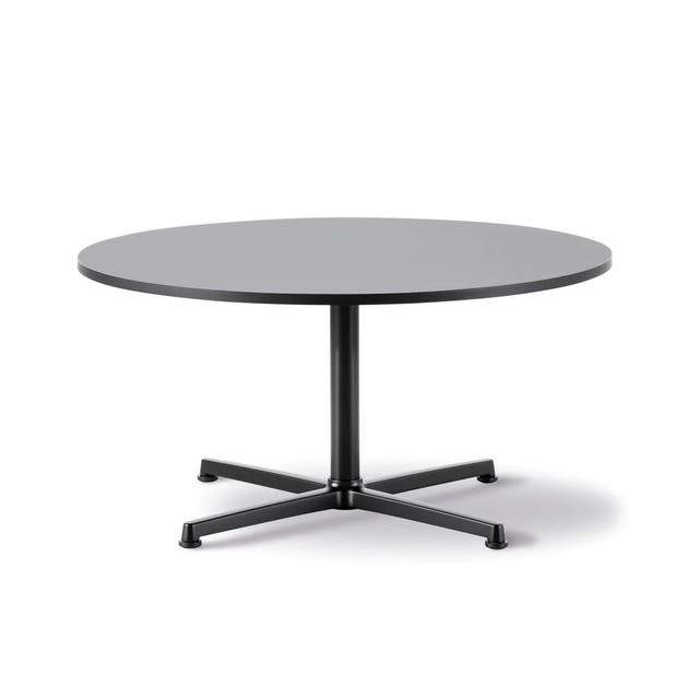 Fredericia Pato Round Dining Table