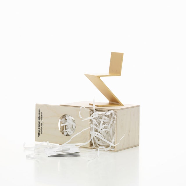 Vitra Miniatures Zig Zag Stool